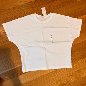 Uniqlo White Women’s T-Shirt